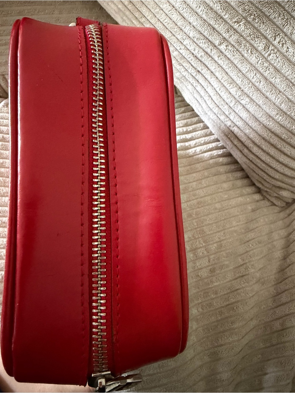 Stylish Corssbody Bag - Picture 3 of 10